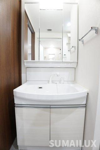 LIBTH大津の独立洗面台