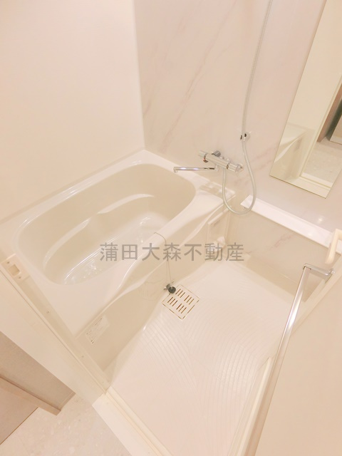 ザ・ライオンズフォーシア蒲田の浴室