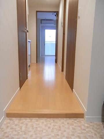 コンフォール さくらの玄関