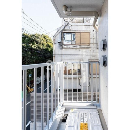 【バルコニー】 | ウェルスクエア新高円寺