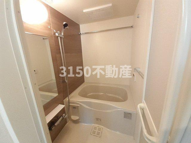 エスポワール宇佐南３の浴室