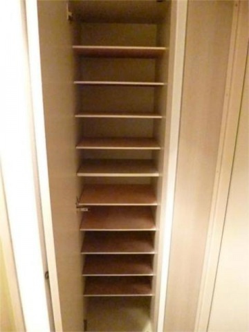 スカイコート後楽園第3の収納|シューズボックス　※別室参考写真です。