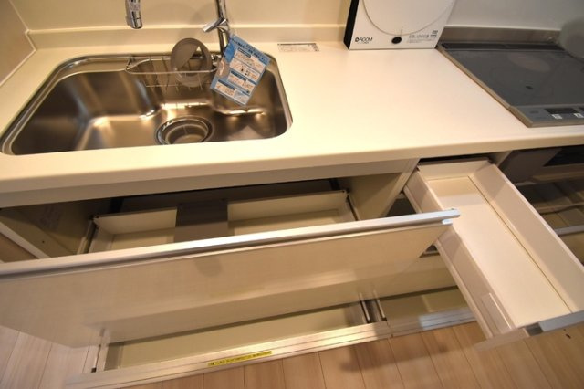 【キッチン】 | セレスティア上野町B