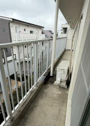 エステート西山のバルコニー