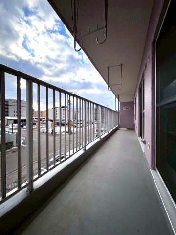 白石南郷サンハイツのバルコニー