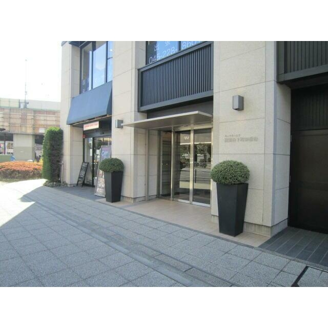 パークホームズ横濱山下町８８番地のエントランス