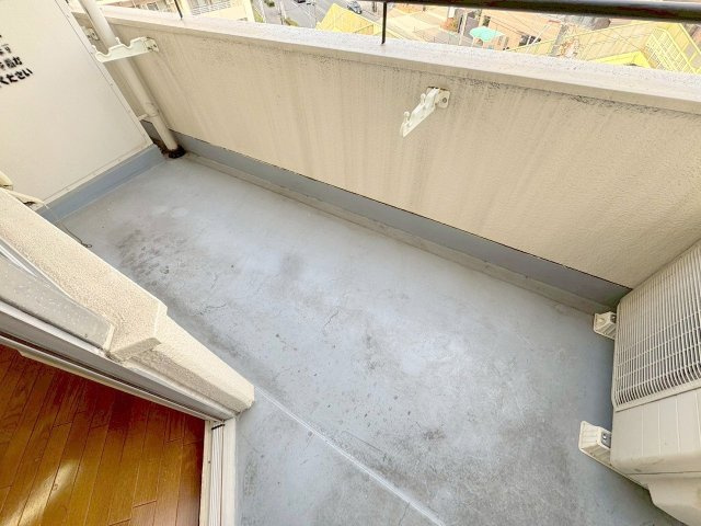 ハイツサンロイヤルのバルコニー