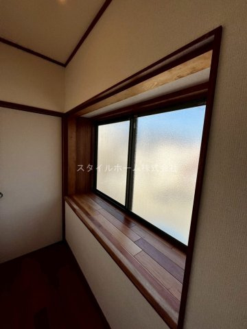 東幸町東明戸建の内装