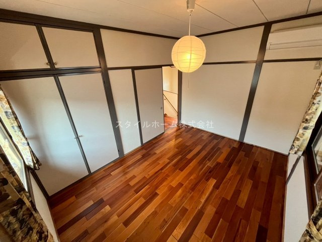 東幸町東明戸建の内装