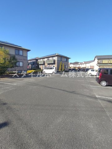 サンハイム一色　Dの駐車場