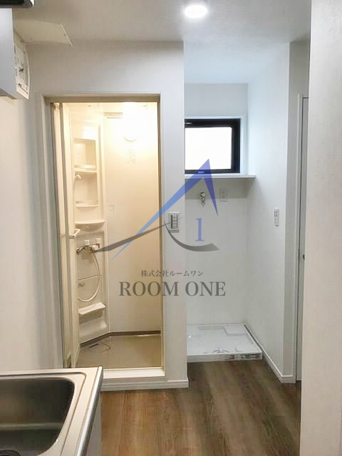 Ｎ・Ｙ・ＴＯＲＴＵＧＡ