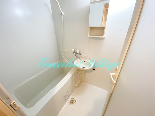 アンビシャス21大船の浴室|清潔感のあるお風呂です♪