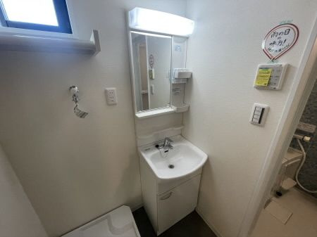 Garden Hills HIRAIの洗面所