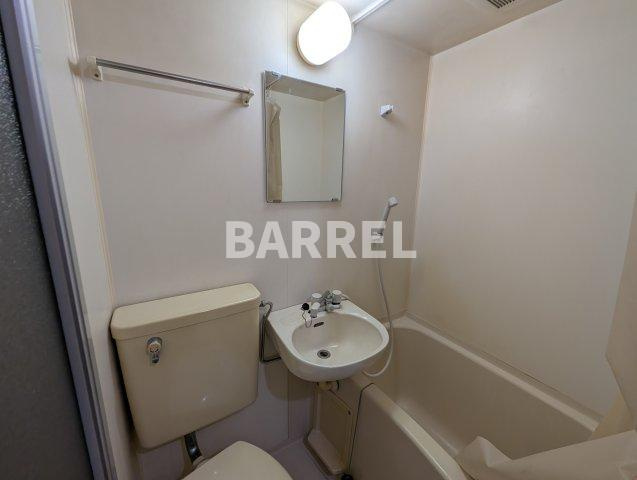 ステラ蛍池の浴室