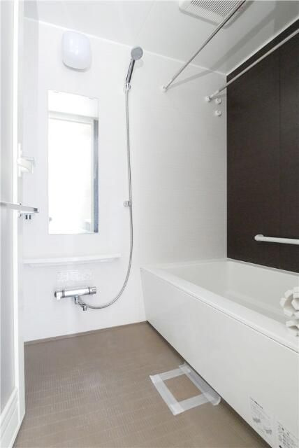 Ｎ－ｆｌａｔｓ小台の浴室