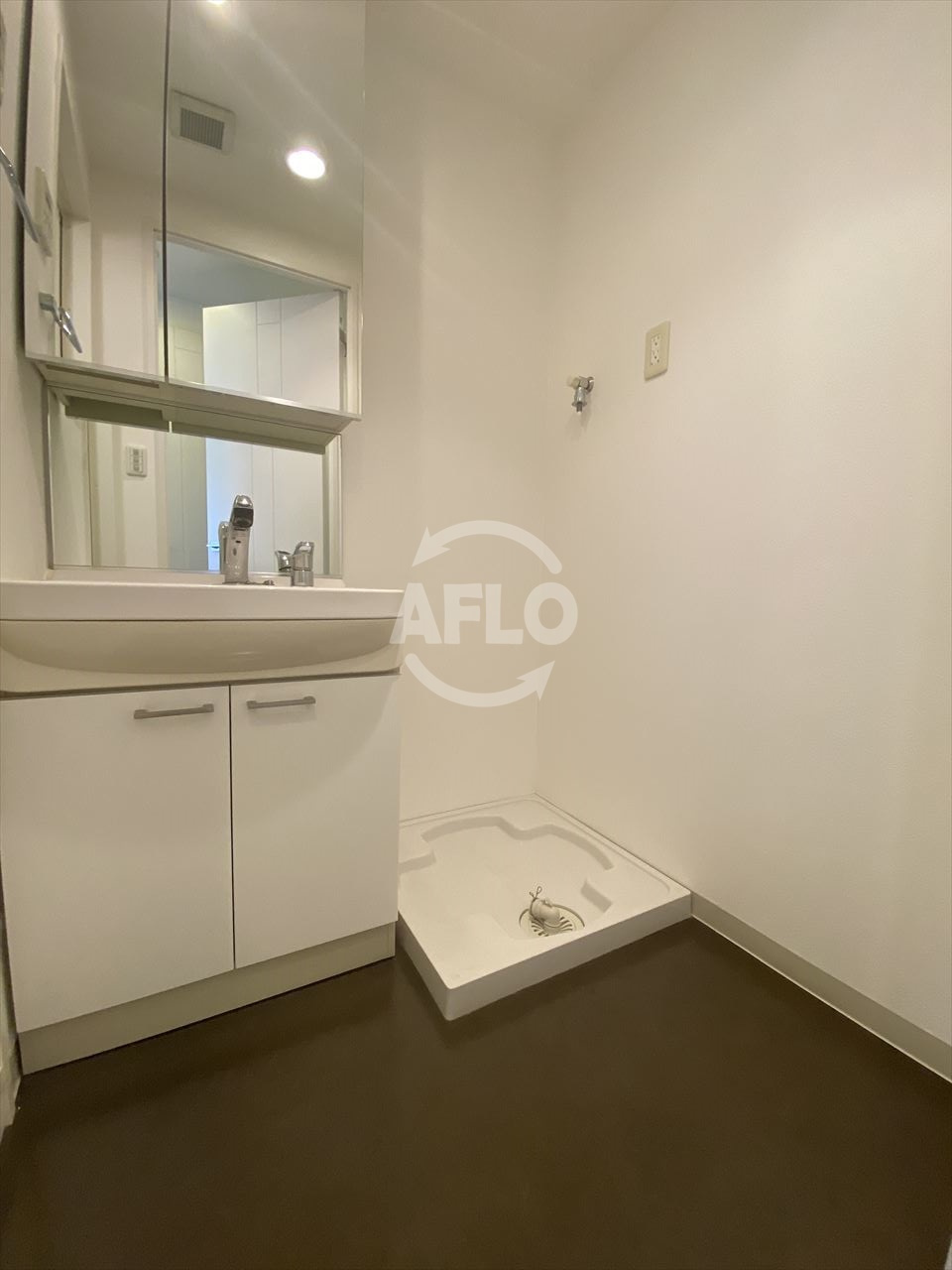 アーデン谷町の洗面所|アーデン谷町　洗面脱衣所