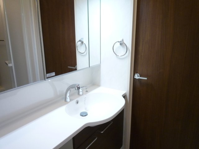 ソレイユファミール　ソレイユの洗面所