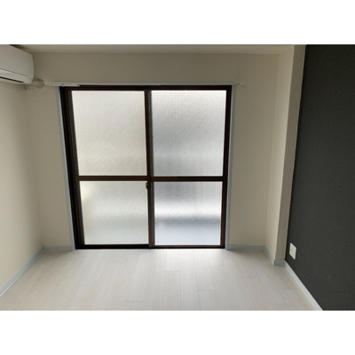 【内装】 | ヒルズ白楽Ⅰ | 明るい室内です