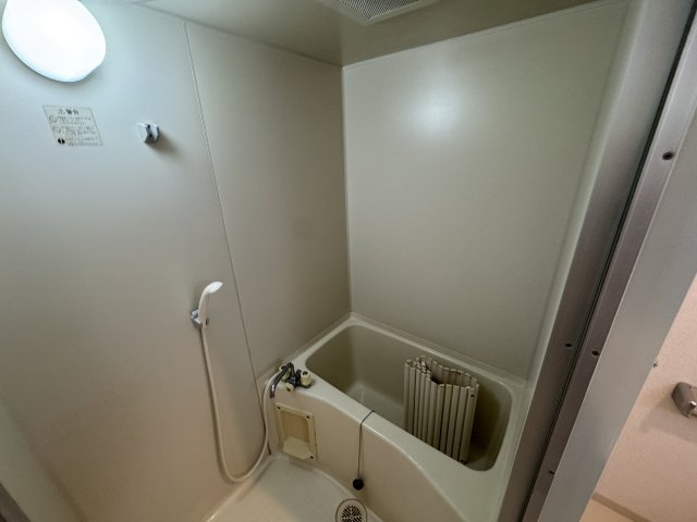 アメリ南桜塚の浴室