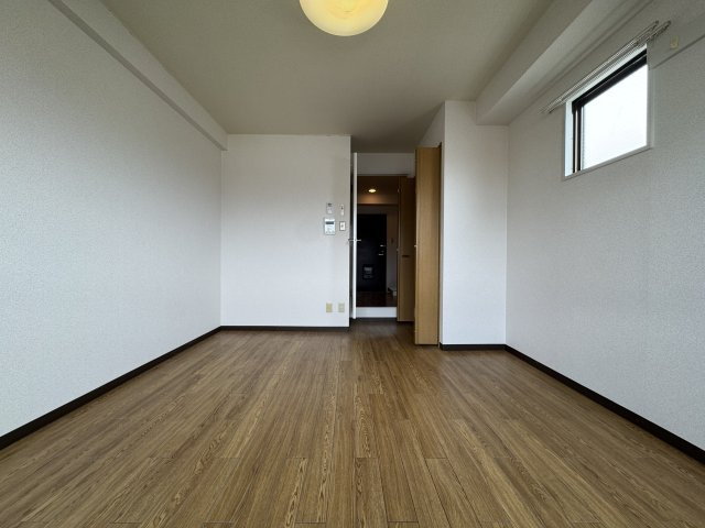 アメリ南桜塚の居間・リビング