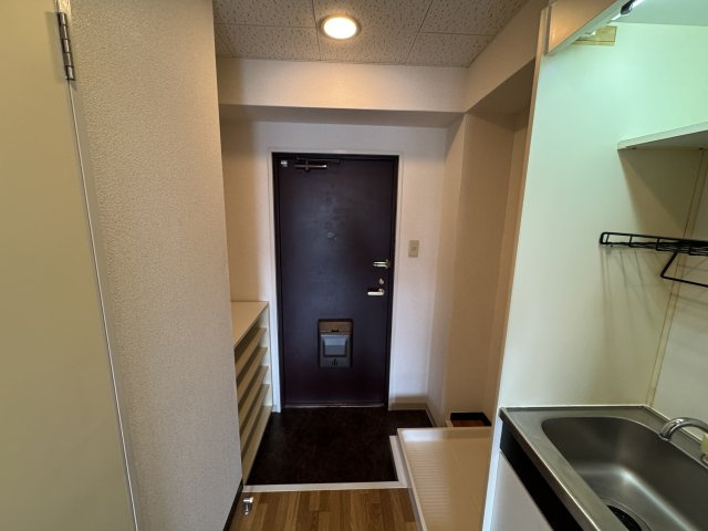 アメリ南桜塚の玄関