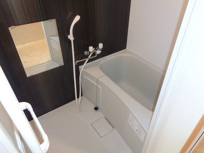 【浴室】 | ユナイト神大寺レフォルマの杜 | コンパクトで使いやすいお風呂です