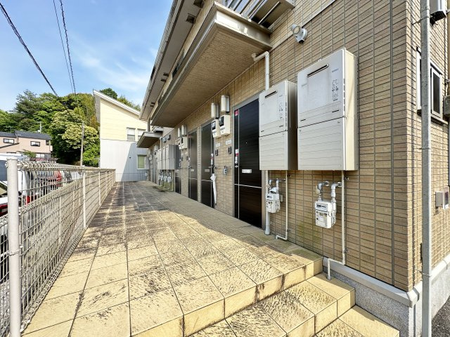 メゾン・シャロームのエントランス