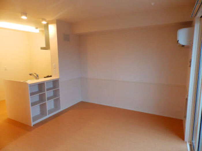 メゾン・シャロームの居間・リビング|205 リビング