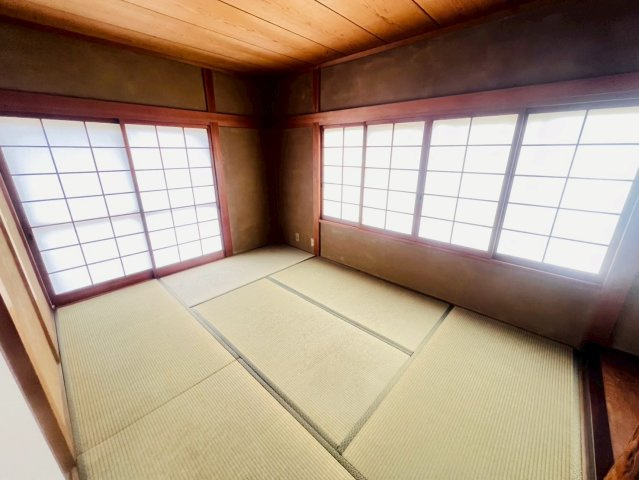 下谷上戸建の和室