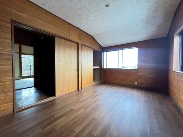 下谷上戸建の居間・リビング