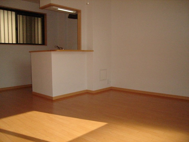 ネオ・クレストⅢの居間・リビング|リビング