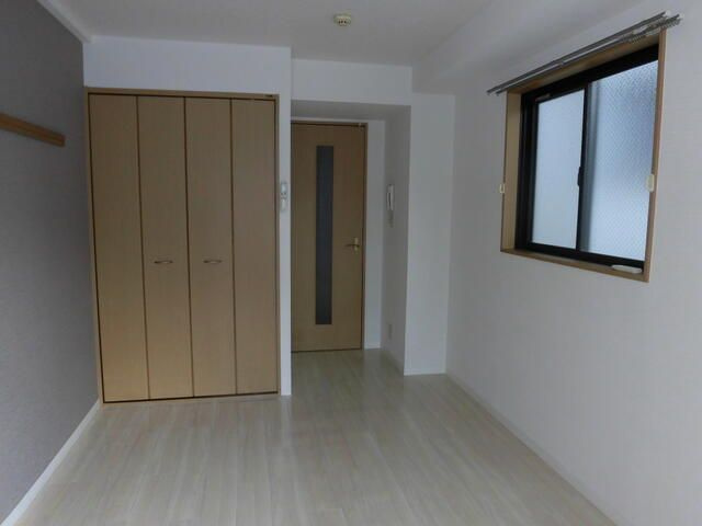 アクシーズⅤの居間・リビング