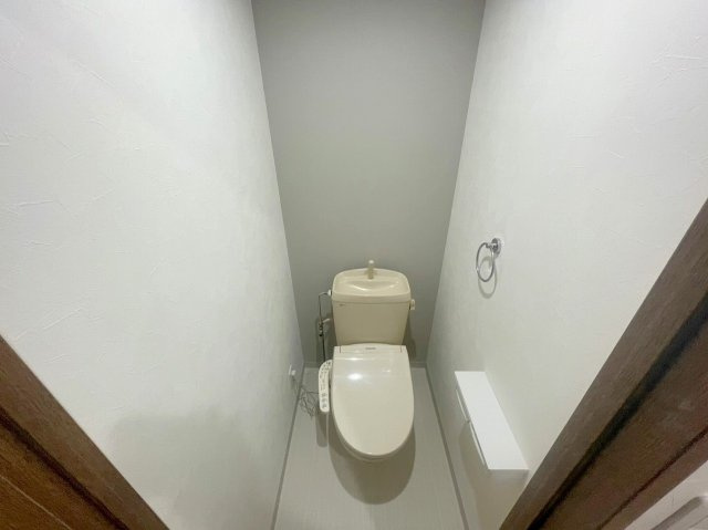 ローズコーポ新大阪9のトイレ