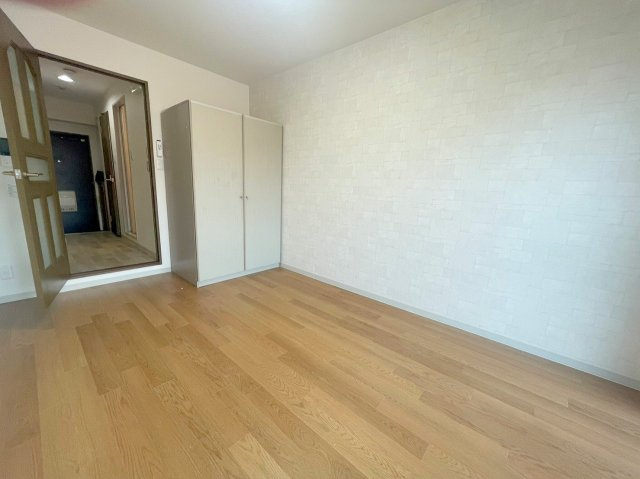 ローズコーポ新大阪9の居間・リビング