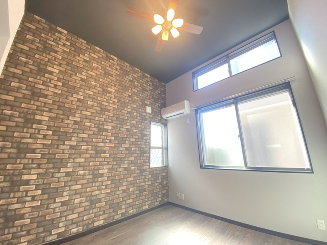 【居間・リビング】 | イディアス橋本弐番館