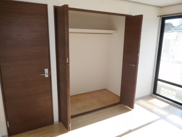東山ハイツ　B棟の収納