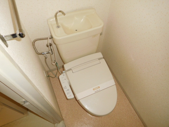 東山ハイツ　B棟のトイレ