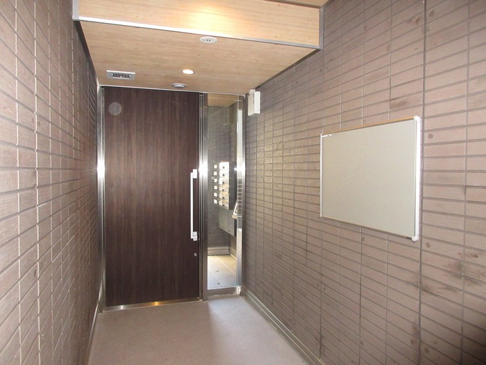 エクセリア高島平Ⅱのエントランス