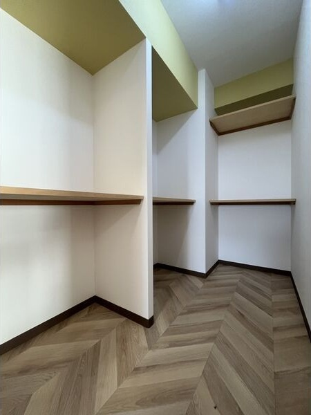 バンベール・グラン山手 弐番館の収納