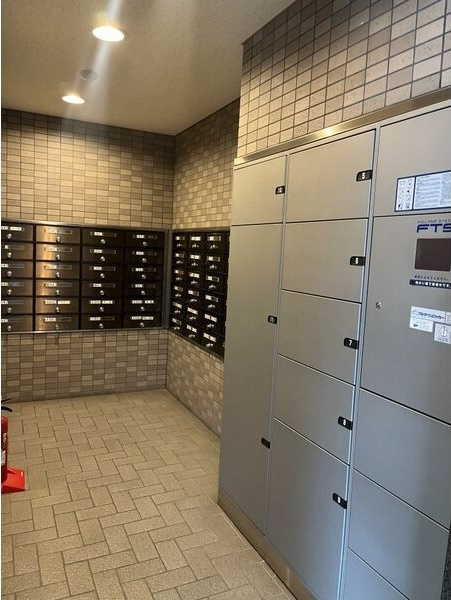 バンベール・グラン山手 弐番館のロビー