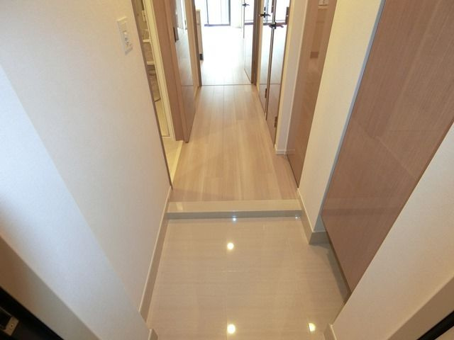 ＣｉｔｙＬｕｘＹｏｋｏｈａｍａの玄関