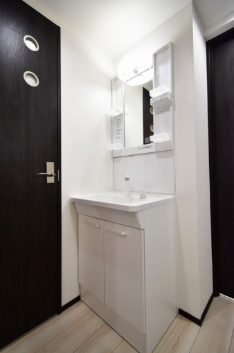 グランクオール梅島二丁目の洗面所|同施工参考写真