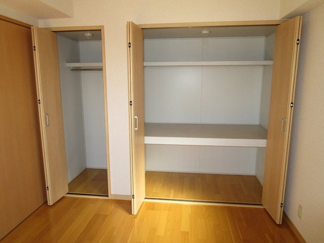 熊本市東区花立６丁目の賃貸マンションの収納