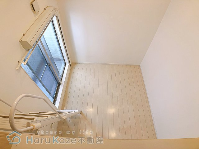 【洋室】 | リヴェール鶴里【名古屋市賃貸・ロフト】