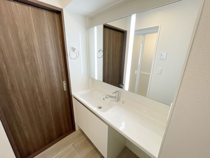 ウィンドテラス荒川の洗面所