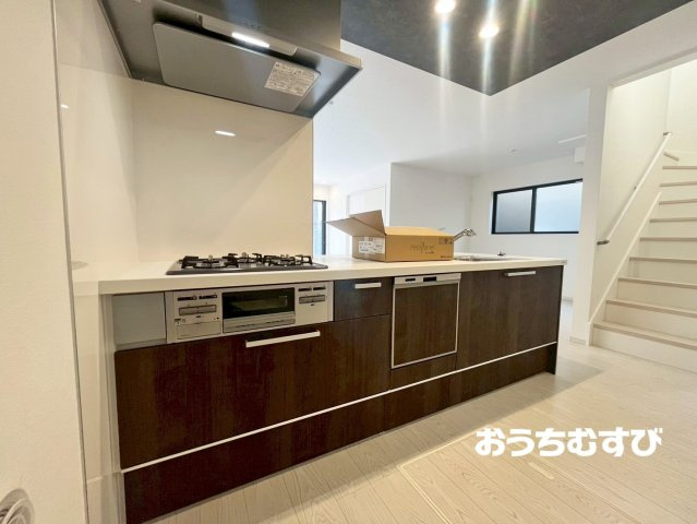 名古屋市北区長喜町2期(全2棟)の前面道路含む現地写真