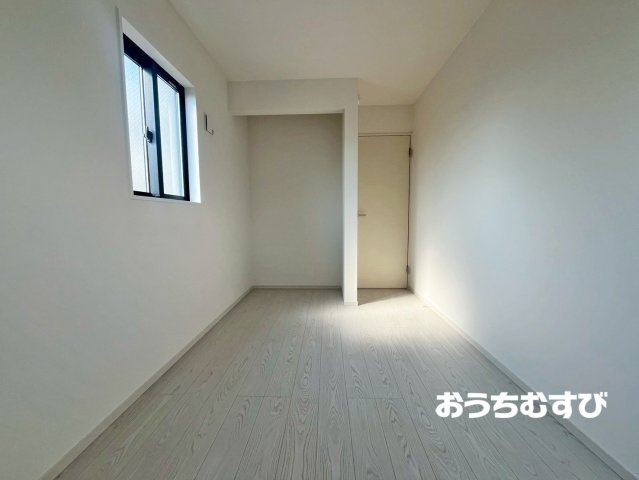 名古屋市北区長喜町2期(全2棟)の洋室
