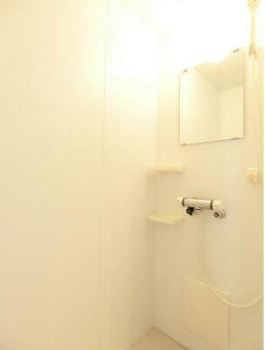 リブリ・MiiAのシャワールーム