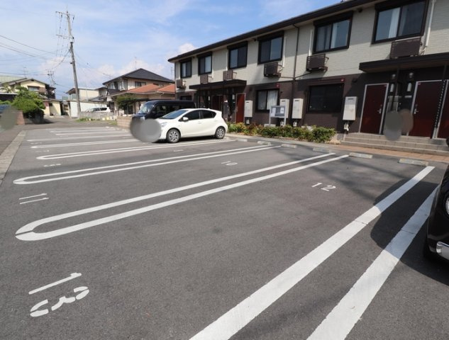 熊本市東区上南部２丁目のアパートの駐車場