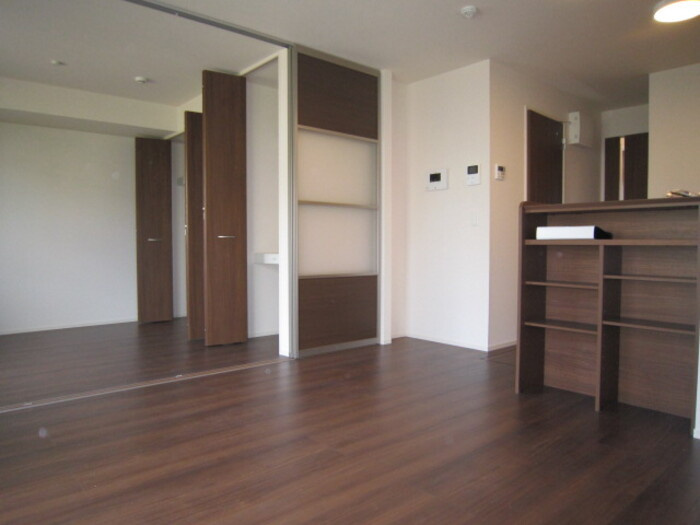 熊本市東区上南部２丁目のアパートの居間・リビング